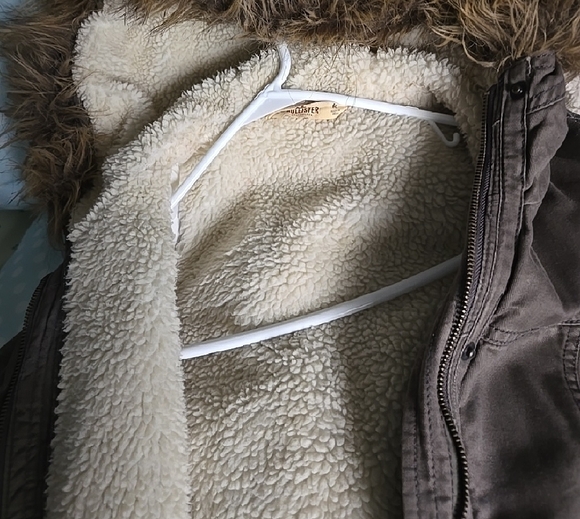 Hollister Gray Sherpa Jacket - Coat Long - Picture 5 of 6